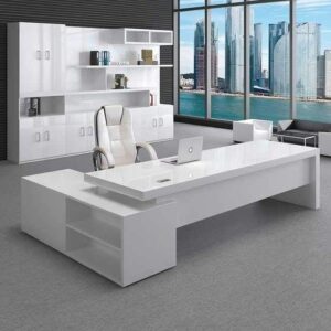 Bureau B6